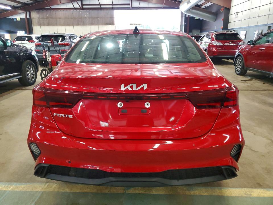 63825846 :رقم المزاد ، 3KPF24AD2PE642394 vin ، 2023 Kia Forte مزاد بيع