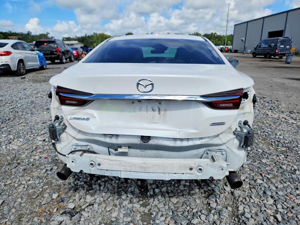 64301556 :رقم المزاد ، JM1GL1TY0J1300730 vin ، 2018 Mazda 6 مزاد بيع