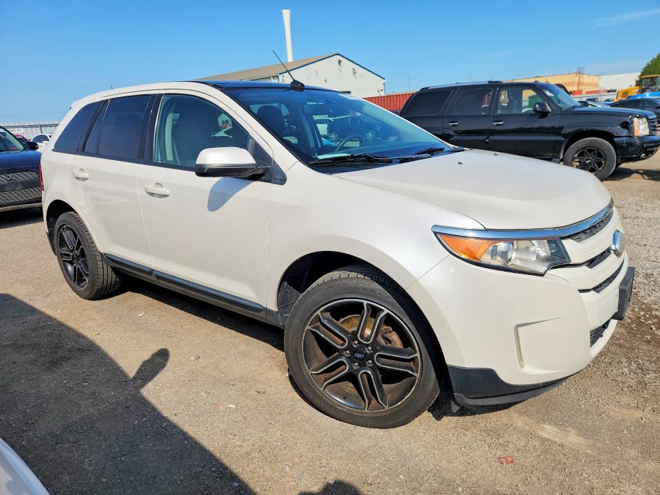 64441686 :رقم المزاد ، 2FMDK3JC0EBA51800 vin ، 2014 Ford Edge مزاد بيع