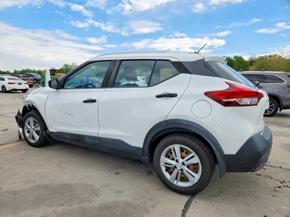 66627836 :رقم المزاد ، 3N1CP5CU1JL517285 vin ، 2018 Nissan Kicks مزاد بيع