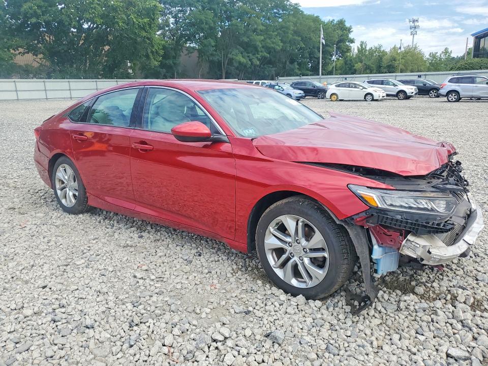 2018 Honda Accord მანქანა იყიდება აუქციონზე, vin: 1HGCV1F12JA103731, აუქციონის ნომერი: 63712326