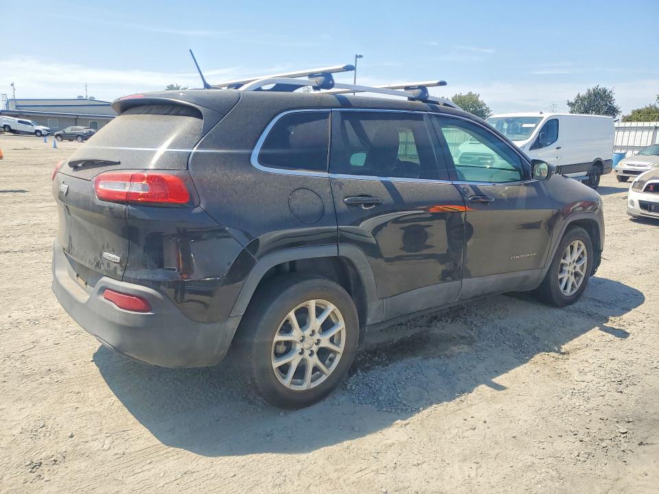 Продаж на аукціоні авто 2017 Jeep Cherokee, vin: 1C4PJLCBXHW643345, номер лоту: 64317176