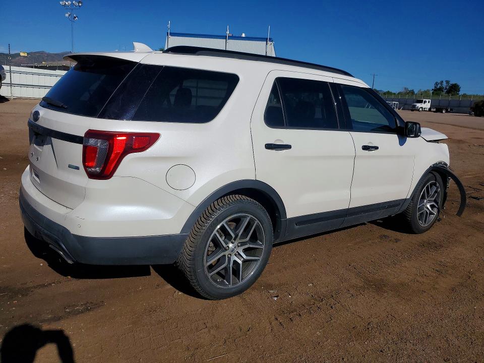 2017 Ford Explorer მანქანა იყიდება აუქციონზე, vin: 1FM5K8GT0HGA11724, აუქციონის ნომერი: 66076516