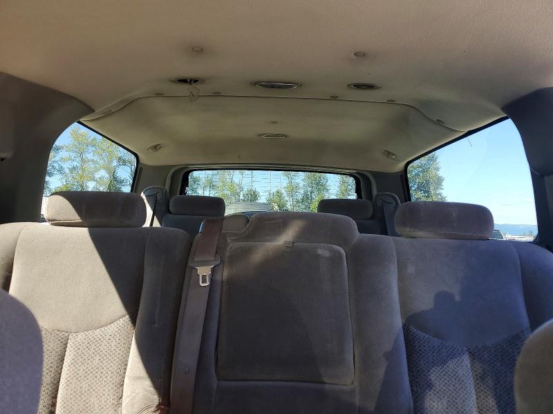 64518756 :رقم المزاد ، 3GNFK16Z85G150352 vin ، 2005 Chevrolet Suburban مزاد بيع