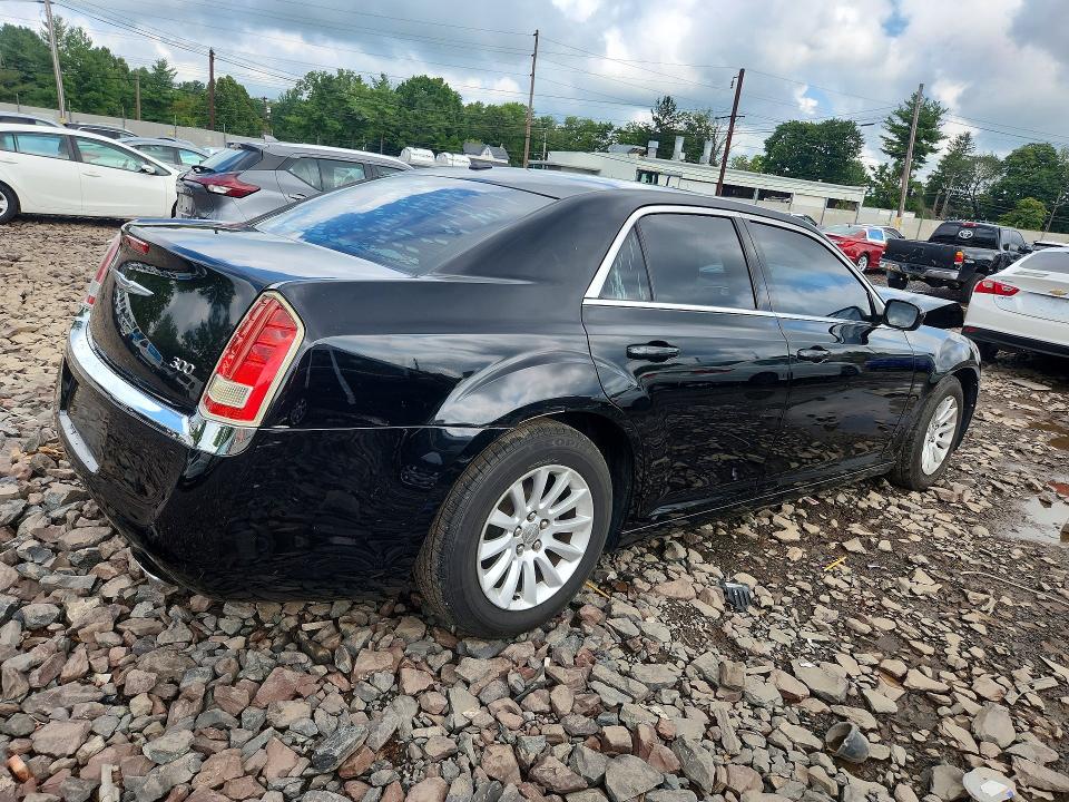 65533176 :رقم المزاد ، 2C3CCAAG9DH615271 vin ، 2013 Chrysler 300 مزاد بيع