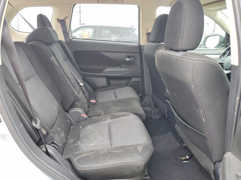 2016 Mitsubishi Outlander მანქანა იყიდება აუქციონზე, vin: JA4AD3A33GZ019127, აუქციონის ნომერი: 65353526