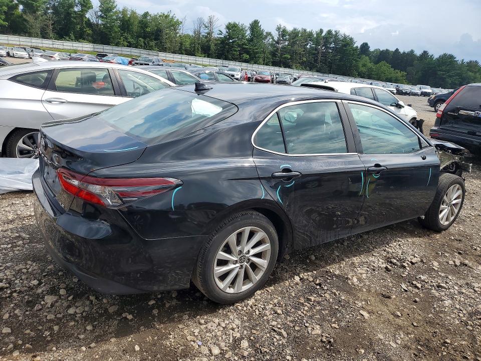 Продажа на аукционе авто 2022 Toyota Camry, vin: 4T1C11AK3NU630302, номер лота: 64786736