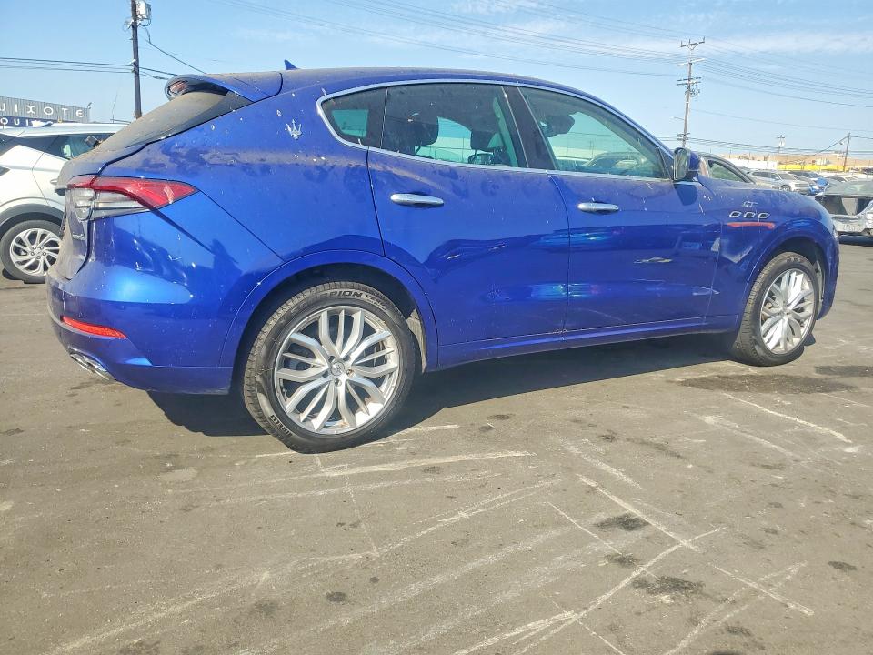 Продажа на аукционе авто 2022 Maserati Levante, vin: ZN661XUA9NX398535, номер лота: 62814596