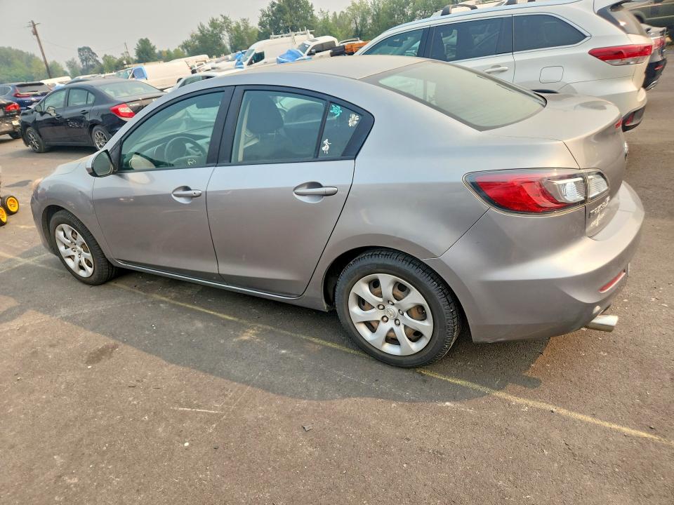 Продаж на аукціоні авто 2012 Mazda 3, vin: JM1BL1UF2C1524060, номер лоту: 64259476