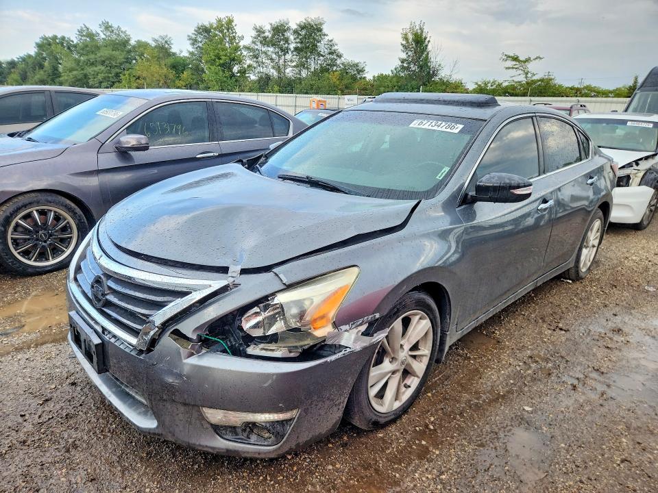 67134786 :رقم المزاد ، 1N4AL3AP4EN261074 vin ، 2014 Nissan Altima مزاد بيع