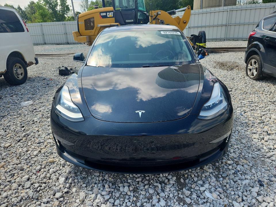 Aukcja sprzedaży 2018 Tesla Model 3, vin: 5YJ3E1EB7JF115714, numer aukcji: 62743246