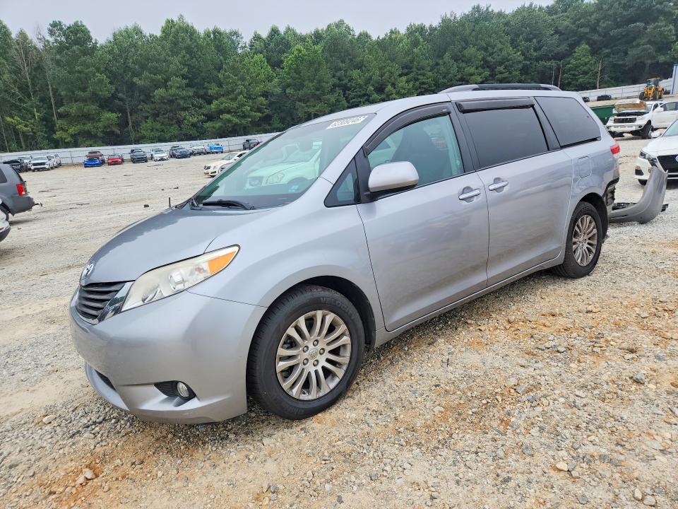 Auction sale of the 2013 Toyota Sienna, vin: 5TDYK3DC5DS340654, lot number: 62309246