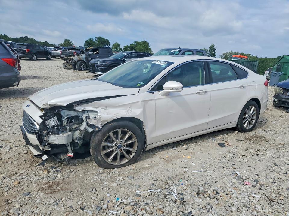 65719196 :رقم المزاد ، 3FA6P0HD1HR160905 vin ، 2017 Ford Fusion مزاد بيع