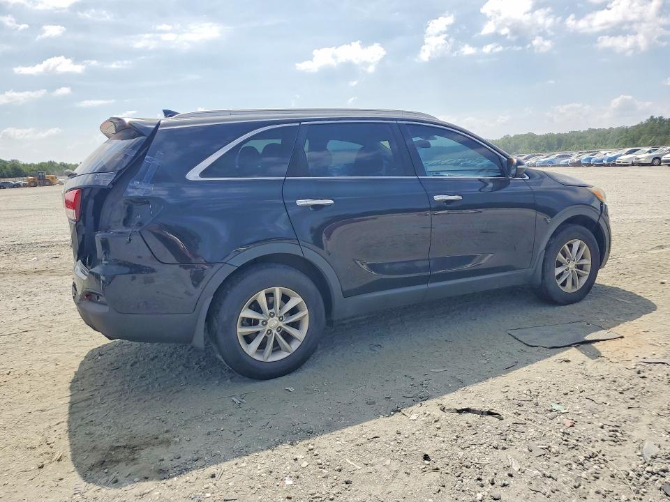 65410656 :رقم المزاد ، 5XYPG4A33JG361888 vin ، 2018 Kia Sorento مزاد بيع