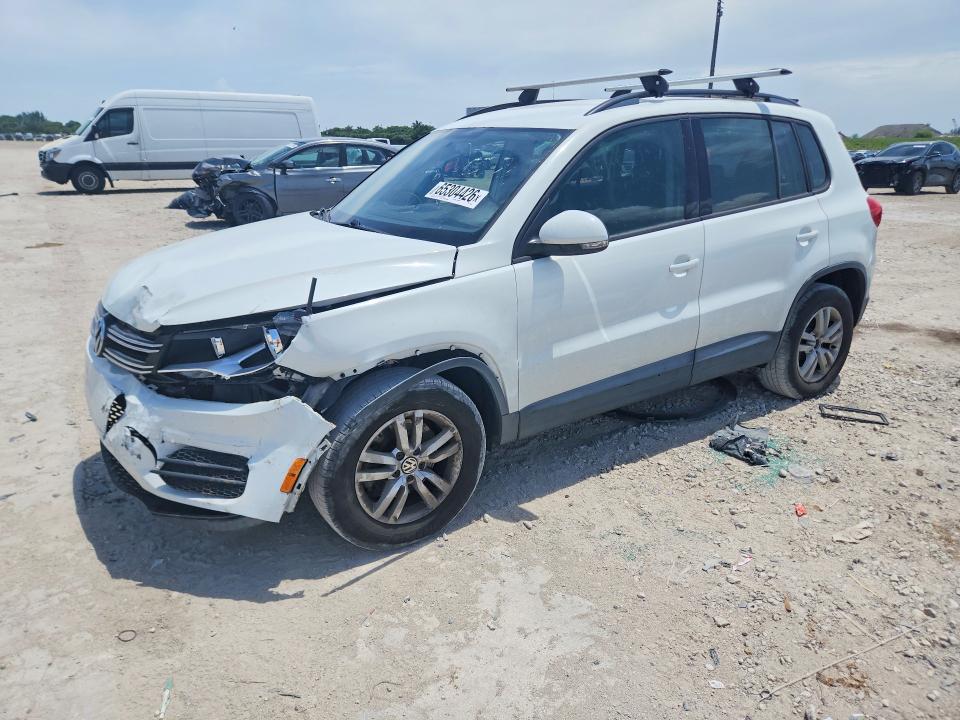 2015 Volkswagen Tiguan მანქანა იყიდება აუქციონზე, vin: WVGAV7AX1FW614549, აუქციონის ნომერი: 65304426