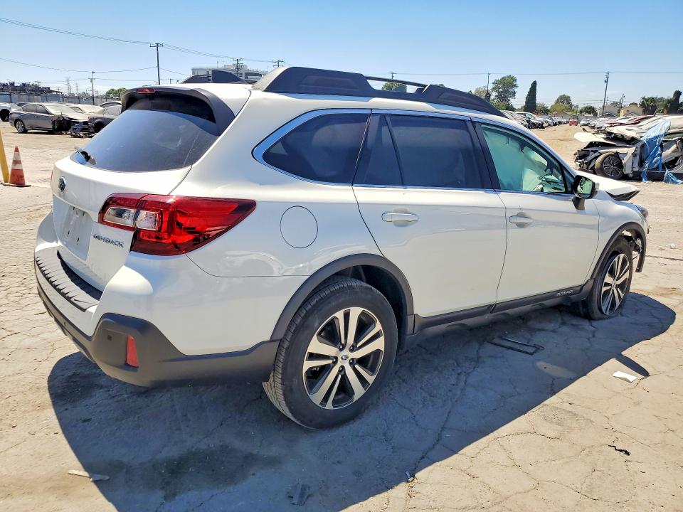 Aukcja sprzedaży 2018 Subaru Outback, vin: 4S4BSANC7J3244252, numer aukcji: 65676096