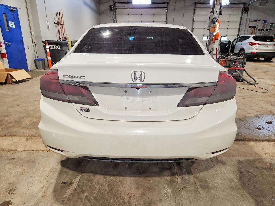 Продаж на аукціоні авто 2013 Honda Civic, vin: 2HGFB2E57DH031902, номер лоту: 63979306