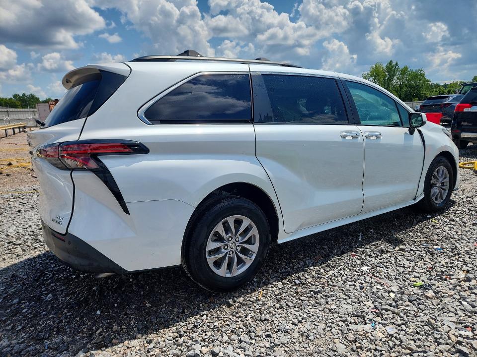 2022 Toyota Sienna მანქანა იყიდება აუქციონზე, vin: 5TDYRKEC8NS088100, აუქციონის ნომერი: 63856766