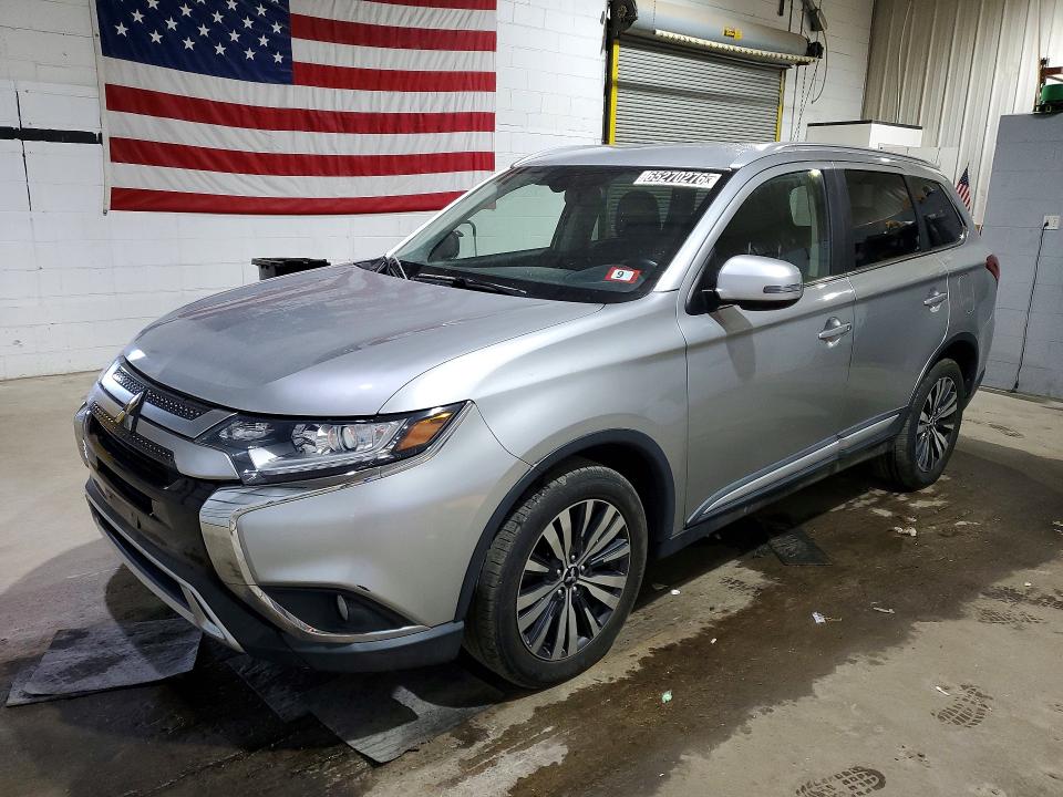 2019 Mitsubishi Outlander მანქანა იყიდება აუქციონზე, vin: JA4AZ3A3XKJ001538, აუქციონის ნომერი: 65270276