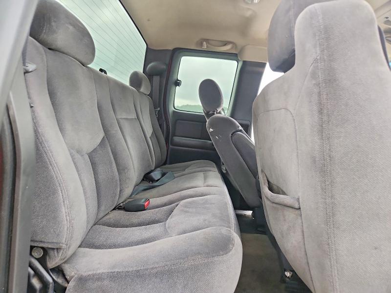 66571676 :رقم المزاد ، 2GTEK19T041161414 vin ، 2004 Gmc New Sierra مزاد بيع