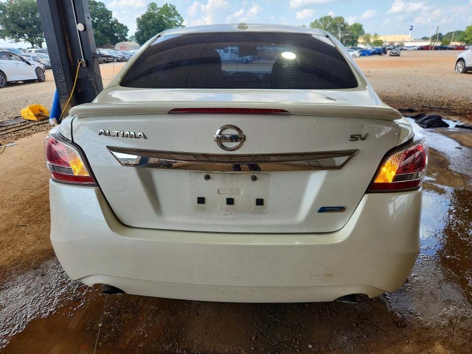 2014 Nissan Altima მანქანა იყიდება აუქციონზე, vin: 1N4AL3AP8EN216297, აუქციონის ნომერი: 65350836