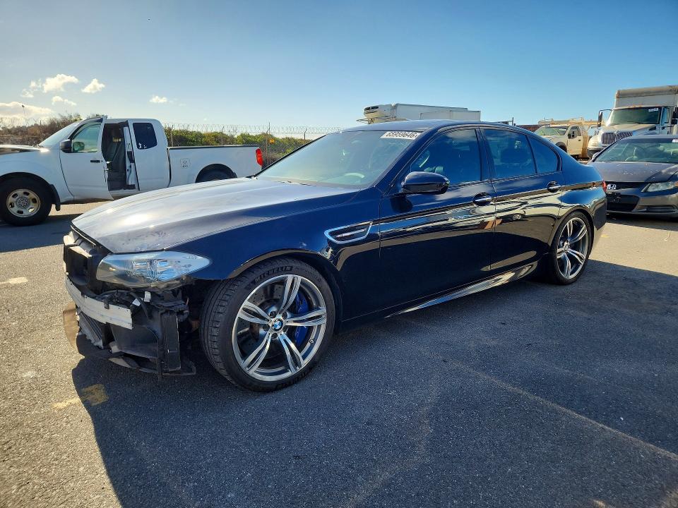 65959646 :رقم المزاد ، WBSFV9C58DC773867 vin ، 2013 Bmw M5 مزاد بيع