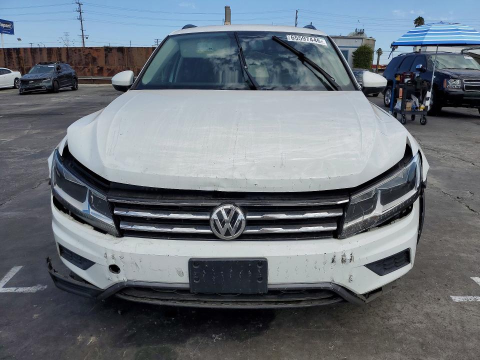 Продаж на аукціоні авто 2021 Volkswagen Tiguan, vin: 3VV0B7AX0MM060203, номер лоту: 65597446