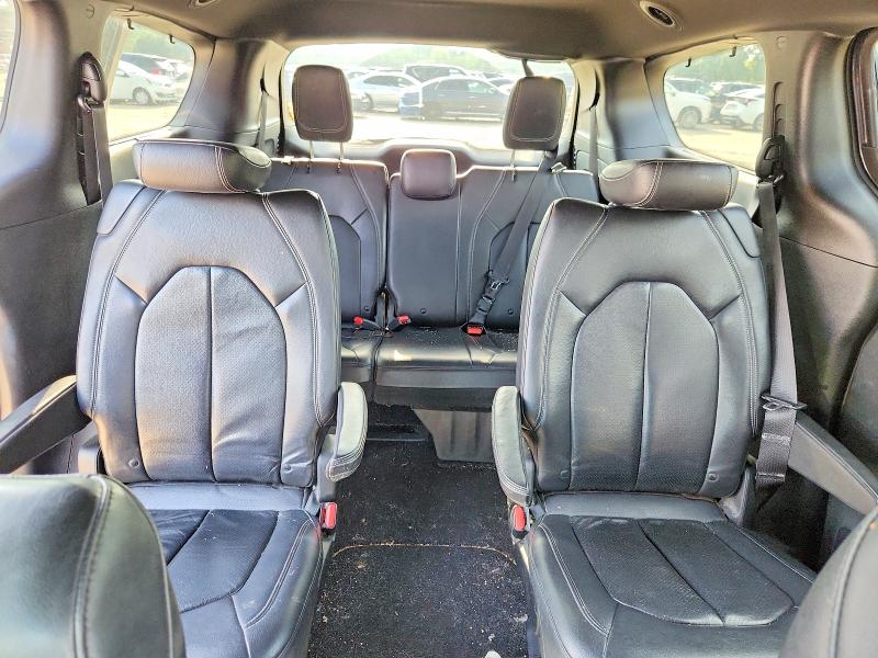 2018 Chrysler Pacifica მანქანა იყიდება აუქციონზე, vin: 2C4RC1BG4JR172554, აუქციონის ნომერი: 65165946