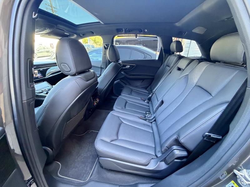 2025 Audi Q7 მანქანა იყიდება აუქციონზე, vin: WA1LVBF78SD005015, აუქციონის ნომერი: 62721656