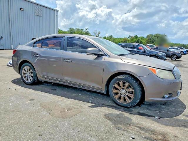 64297576 :رقم المزاد ، 1G4GC5ER8CF290284 vin ، 2012 Buick Lacrosse مزاد بيع