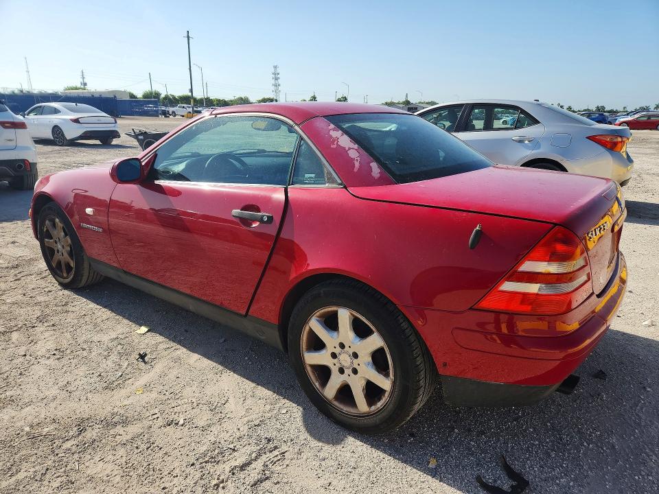 1998 Mercedes-benz Slk მანქანა იყიდება აუქციონზე, vin: WDBKK47F7WF043470, აუქციონის ნომერი: 65151446