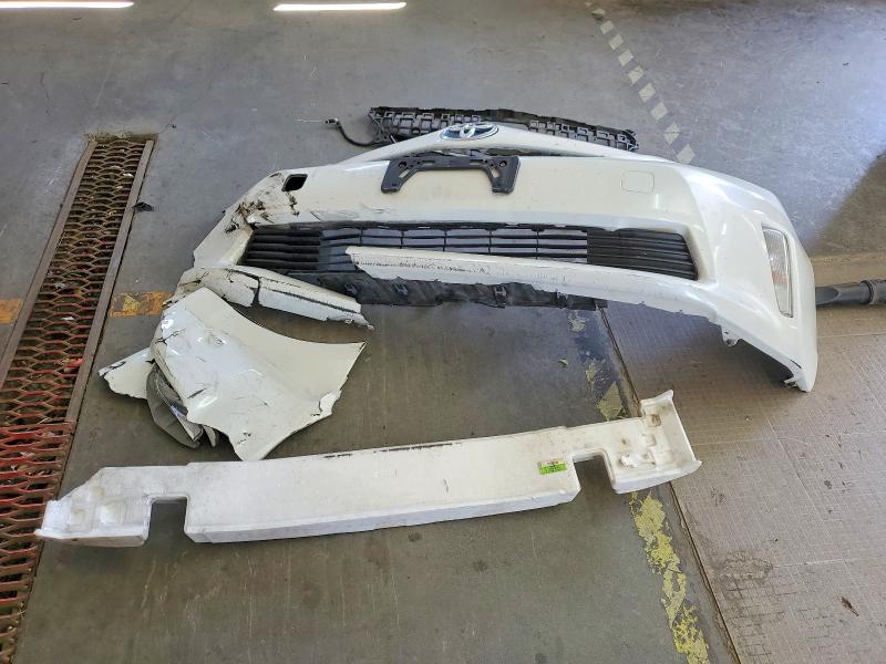 Продаж на аукціоні авто 2014 Toyota Prius V, vin: JTDZN3EU1E3300559, номер лоту: 64668196