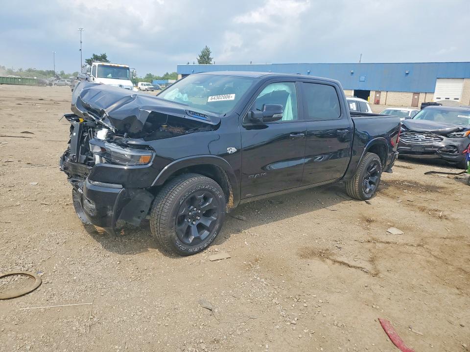 Продажа на аукционе авто 2026 Ram 1500, vin: 1C6SRFFT8TN372185, номер лота: 64302006