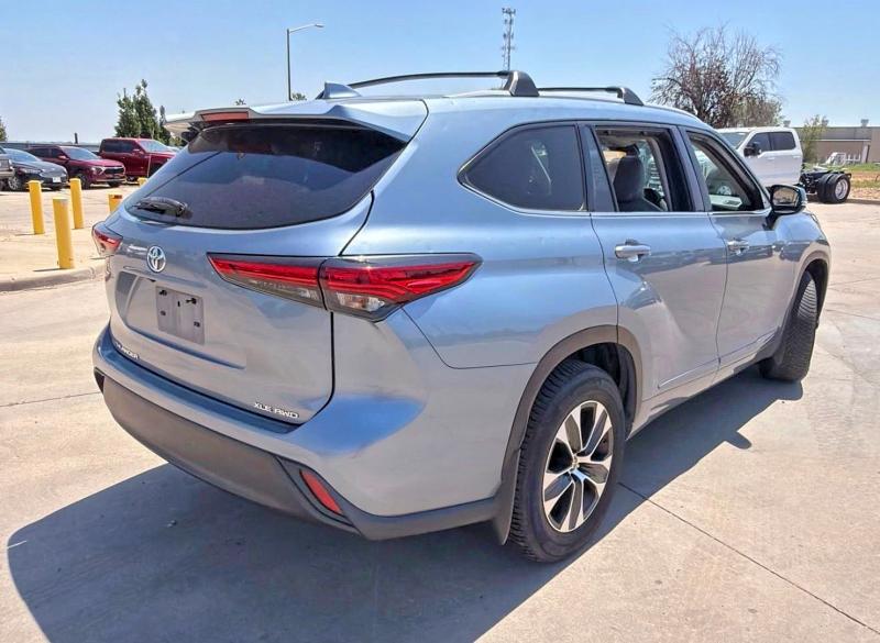 Продажа на аукционе авто 2022 Toyota Highlander, vin: 5TDHZRBHXNS241293, номер лота: 64161786