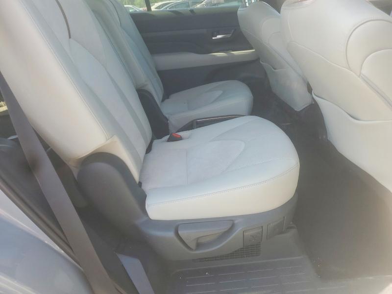 2025 Toyota Grand Highlander Hybrid მანქანა იყიდება აუქციონზე, vin: 5TDADAB56SS020406, აუქციონის ნომერი: 64773756