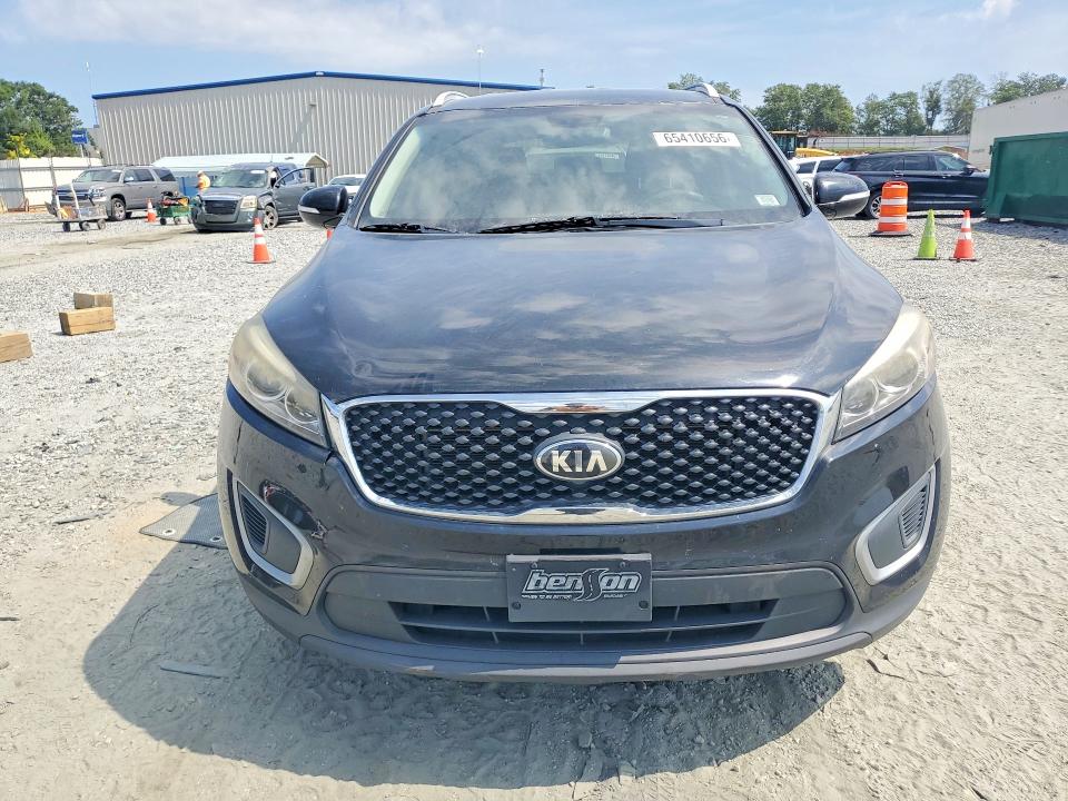 65410656 :رقم المزاد ، 5XYPG4A33JG361888 vin ، 2018 Kia Sorento مزاد بيع