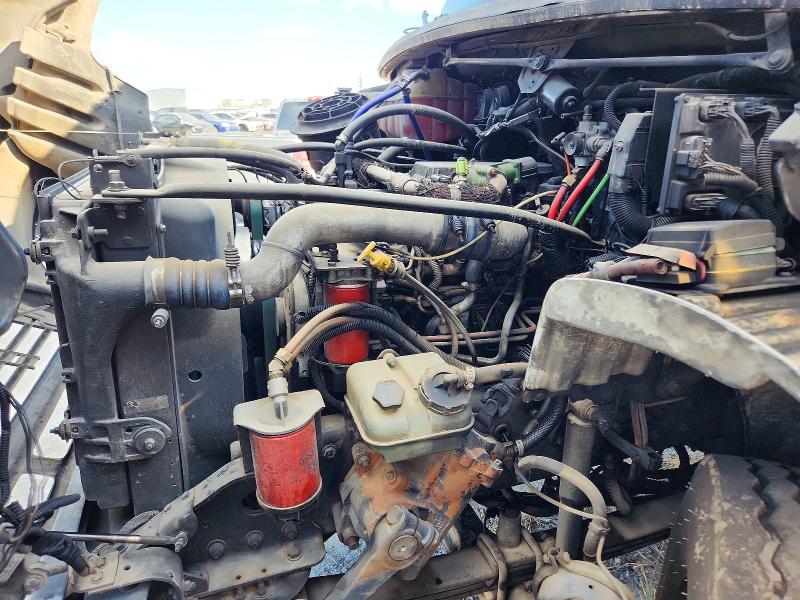 Продаж на аукціоні авто 2010 Freightliner M2, vin: 1FVHCYBS1ADAT6921, номер лоту: 65042996