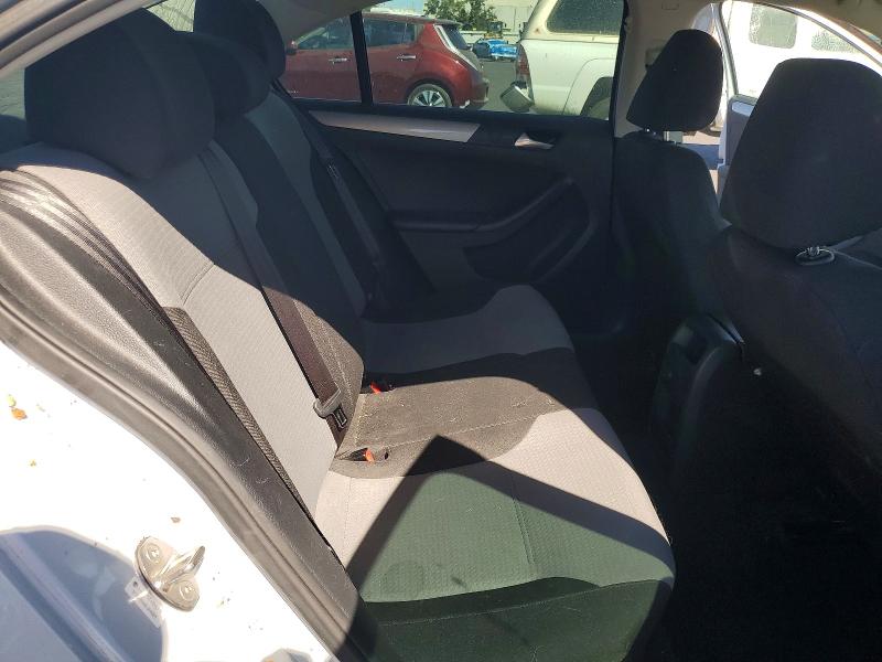 66395866 :رقم المزاد ، 3VW2B7AJ8HM285586 vin ، 2017 Volkswagen Jetta مزاد بيع