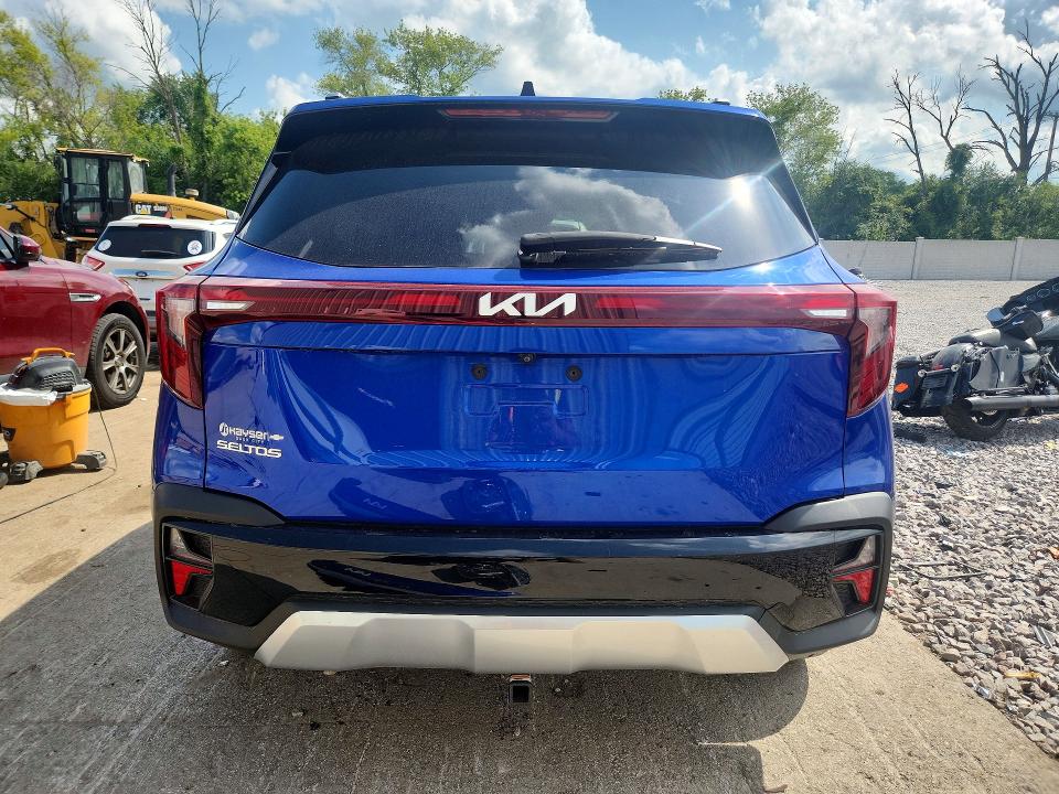 2024 Kia Seltos მანქანა იყიდება აუქციონზე, vin: KNDEU2AA1R7610376, აუქციონის ნომერი: 64373686