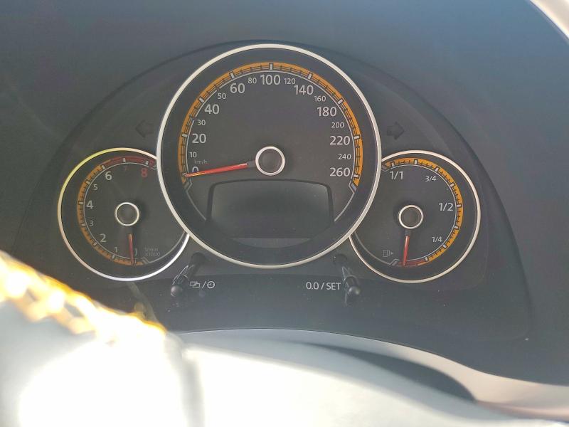 2018 Volkswagen Beetle მანქანა იყიდება აუქციონზე, vin: 3VWSD7AT4JM711596, აუქციონის ნომერი: 65280336