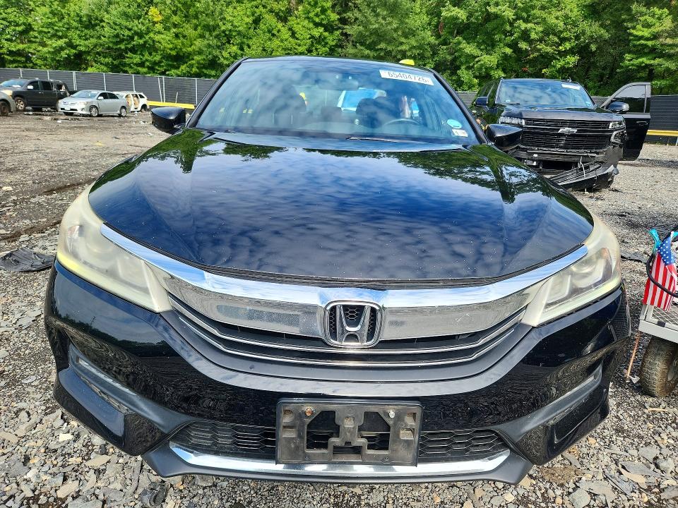 Продаж на аукціоні авто 2017 Honda Accord, vin: 1HGCR2F19HA065631, номер лоту: 65404726