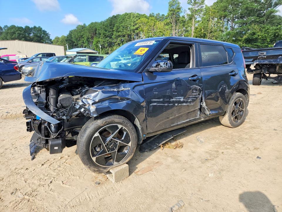 Продажа на аукционе авто 2023 Kia Soul, vin: KNDJ33AU4P7890664, номер лота: 64006676