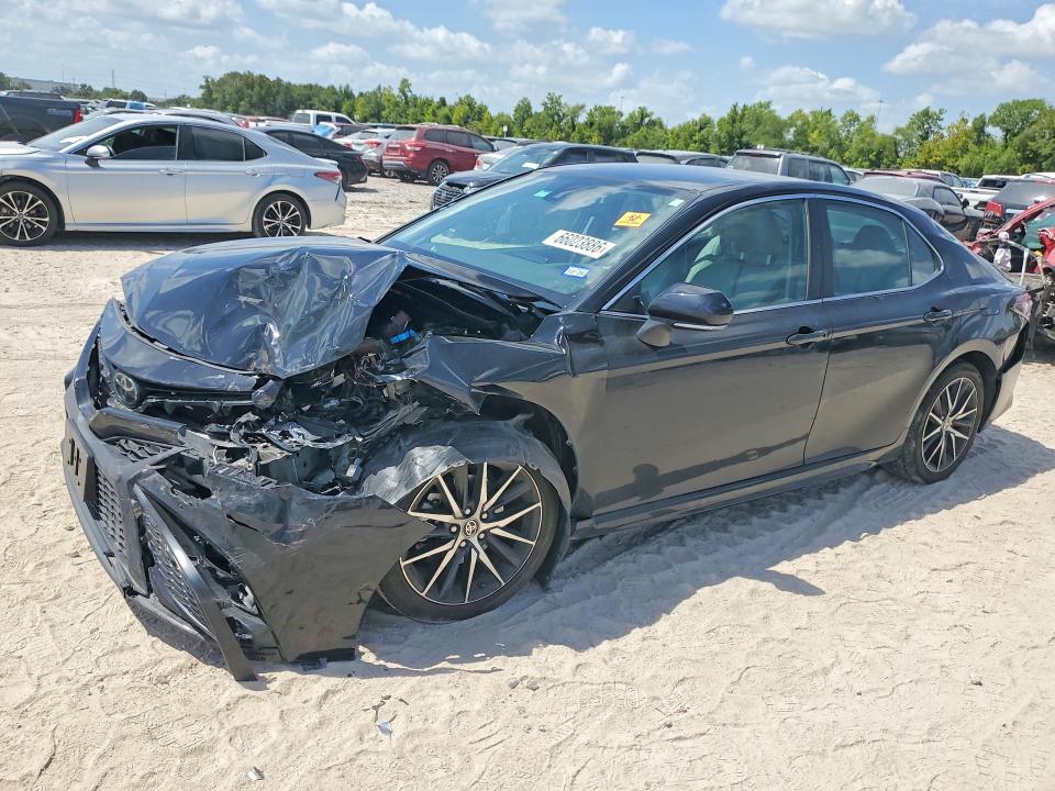 2023 Toyota Camry მანქანა იყიდება აუქციონზე, vin: 4T1G11AK9PU095920, აუქციონის ნომერი: 66023886