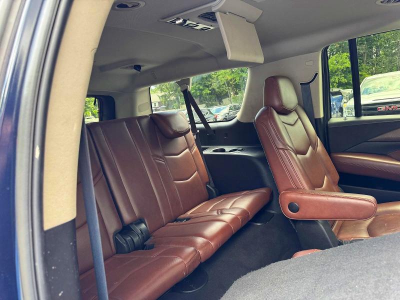 2019 Cadillac Escalade მანქანა იყიდება აუქციონზე, vin: 1GYS4HKJ1KR249238, აუქციონის ნომერი: 63799366