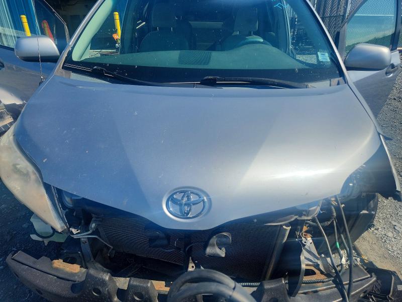 Продаж на аукціоні авто 2012 Toyota Sienna, vin: 5TDZK3DCXCS228306, номер лоту: 66338316