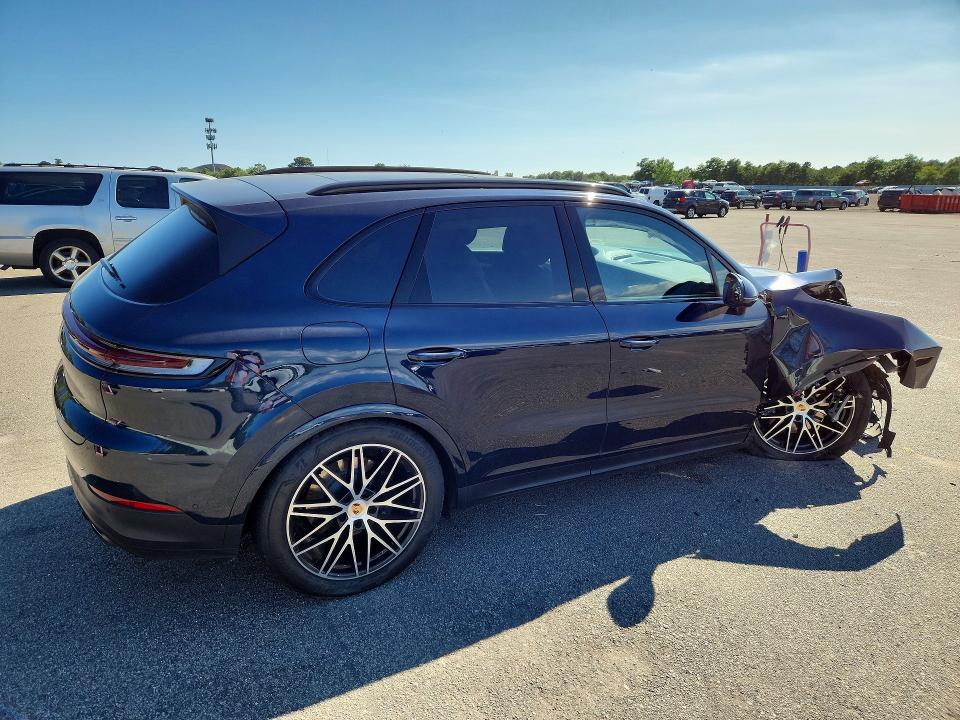 Auction sale of the 2025 Porsche Cayenne, vin: WP1AA2AY9SDA00347, lot number: 66712426
