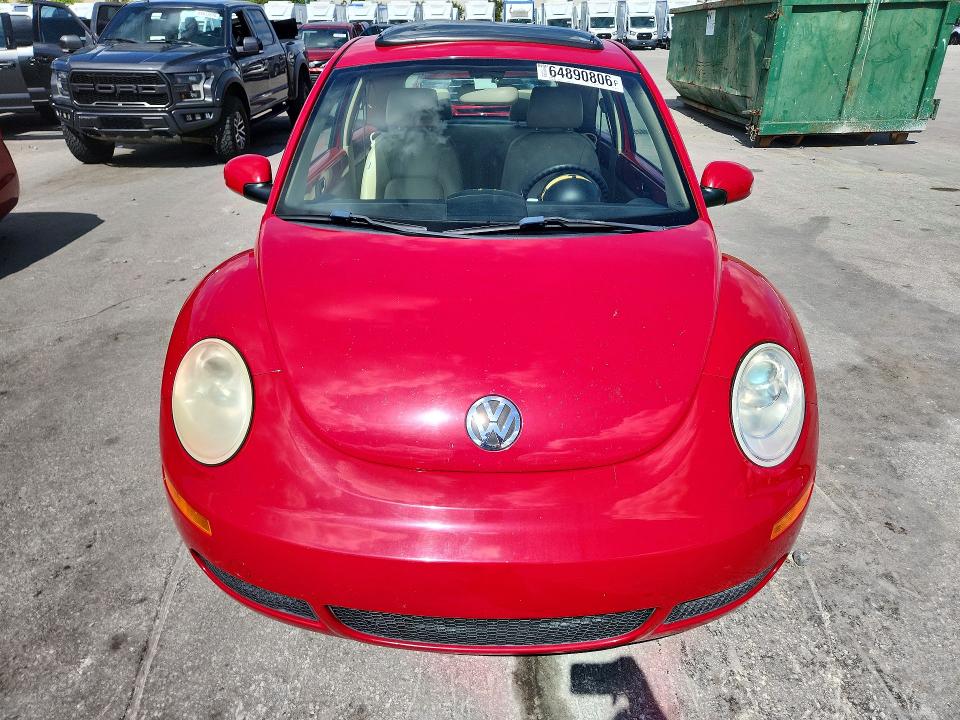 2008 Volkswagen New Beetle მანქანა იყიდება აუქციონზე, vin: 3VWRW31C98M520221, აუქციონის ნომერი: 64890806