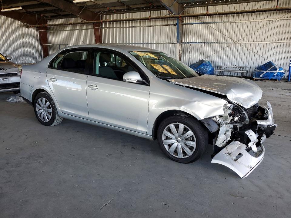 66471616 :رقم المزاد ، 3VWJZ7AJ4AM076035 vin ، 2010 Volkswagen Jetta مزاد بيع