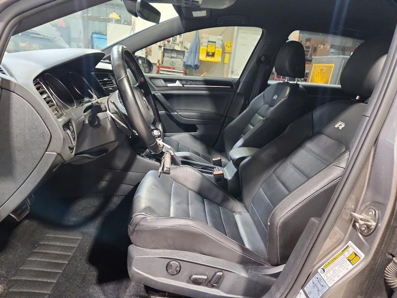 Продажа на аукционе авто 2017 Volkswagen Golf R, vin: WVWVF7AU5HW176954, номер лота: 63448476