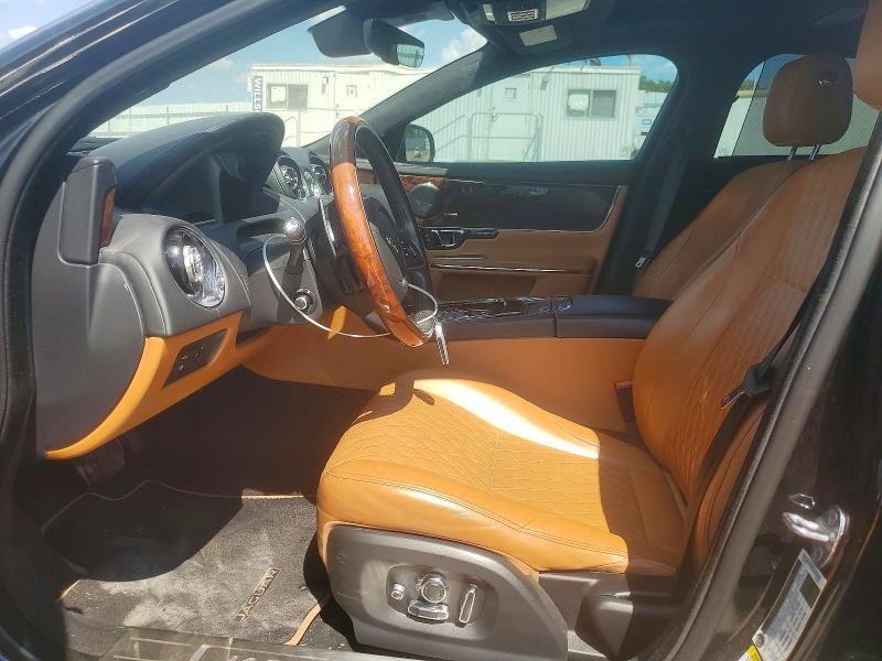 2018 Jaguar Xjl მანქანა იყიდება აუქციონზე, vin: SAJWA2GEXJMW14182, აუქციონის ნომერი: 64001536